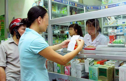 Prescribing outpatient drugs for chronic diseases lasts up to 90 days. Photo: Minh An