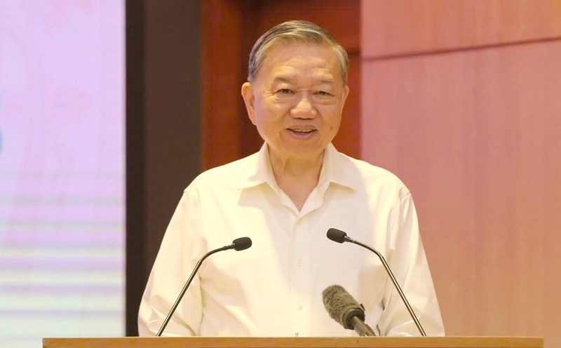General Secretary To Lam said that people are very excited to be consulted and solve work on digital platforms. Photo: Tran Vuong