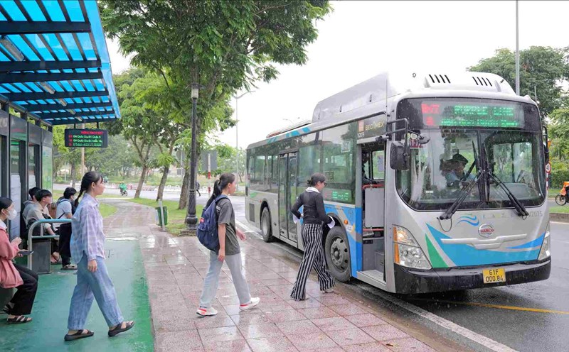 There is a bus route from Binh Duong New City urban area to Mien Dong Bus Station and then move through Metro Line 1 to Ho Chi Minh City. Photo: Becamex Tokyu