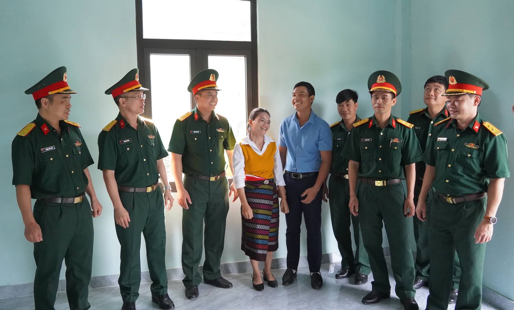 The new house was handed over to workers in the mountainous areas. Photo: Hai Ly
