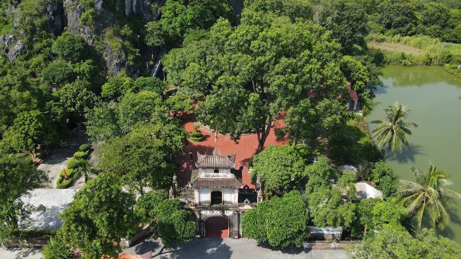 El propietario de The Glass se encuentra en Duong Nham Limestone Mountain Range (Hai Phong), perteneciente a un complejo Phu - Chu -chu - Nham Duong Relic Relic que se reconoce como un monumento nacional especial en 2016. Foto: Mai Dung Dung