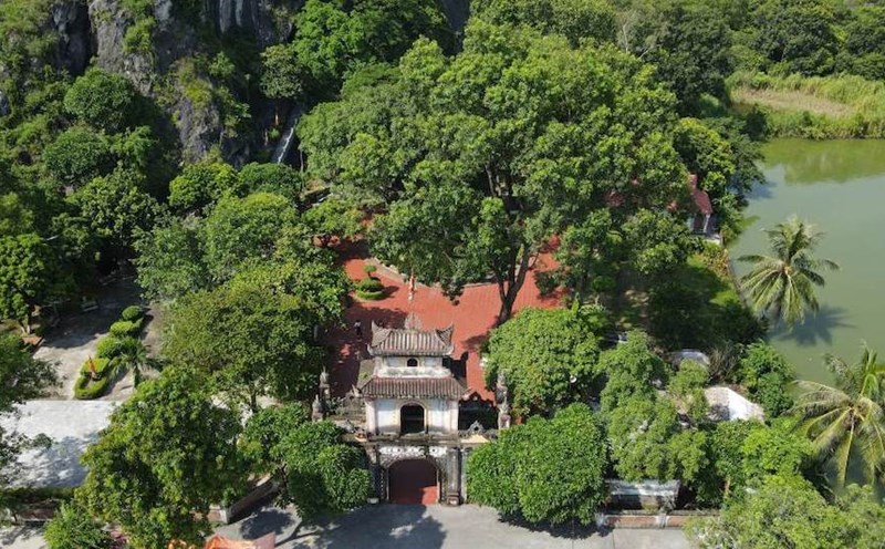 Kinh Chu Cave is located in the limestone mountain range of Duong Nham (Hai Phong), part of the An Phu - Kinh Chu - Nham Duong relic complex, which was recognized as a special national monument in 2016. Photo: Mai Dung