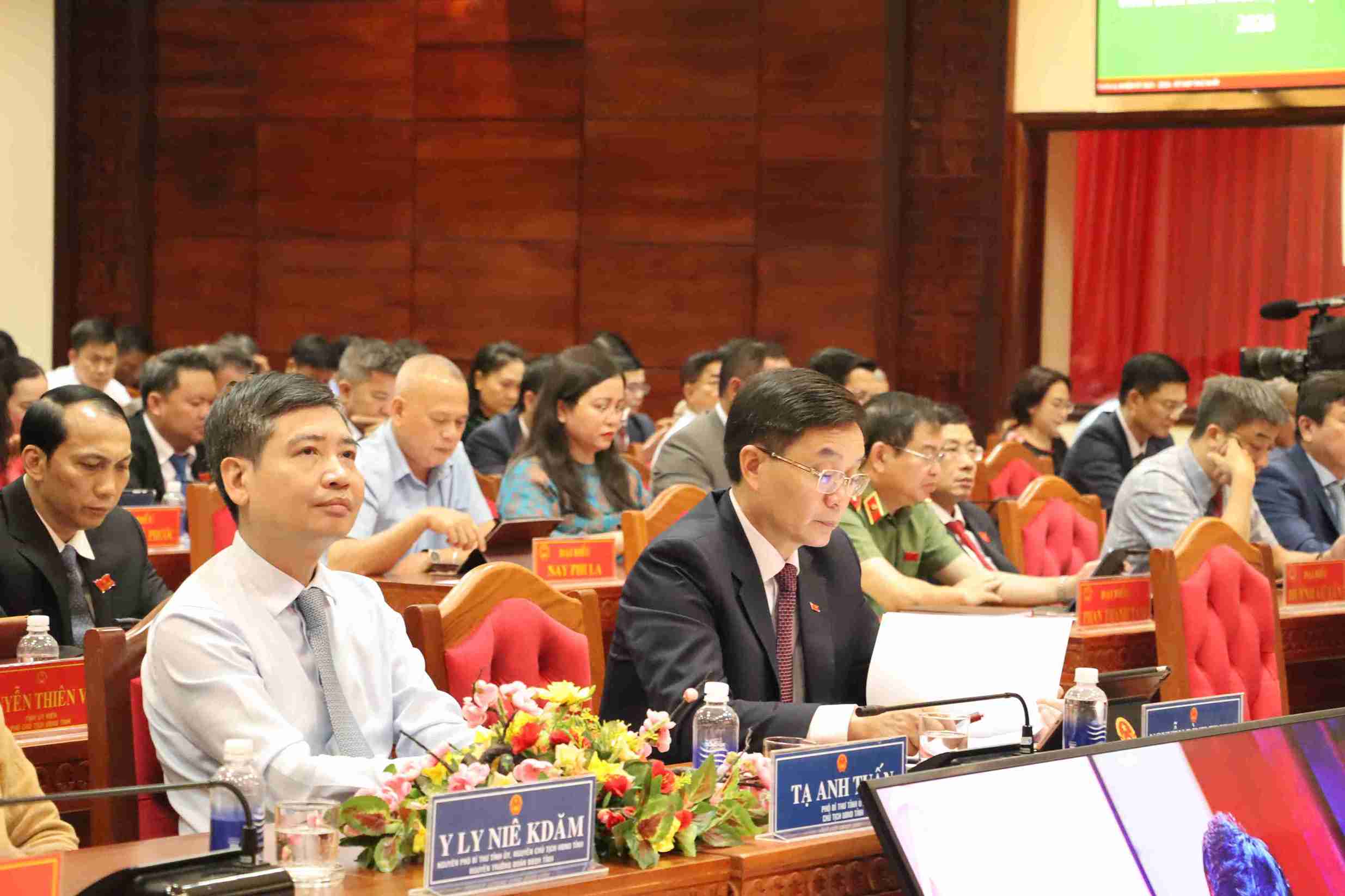 Cac dai bieu tham du ky hop. Anh: Bao Trung