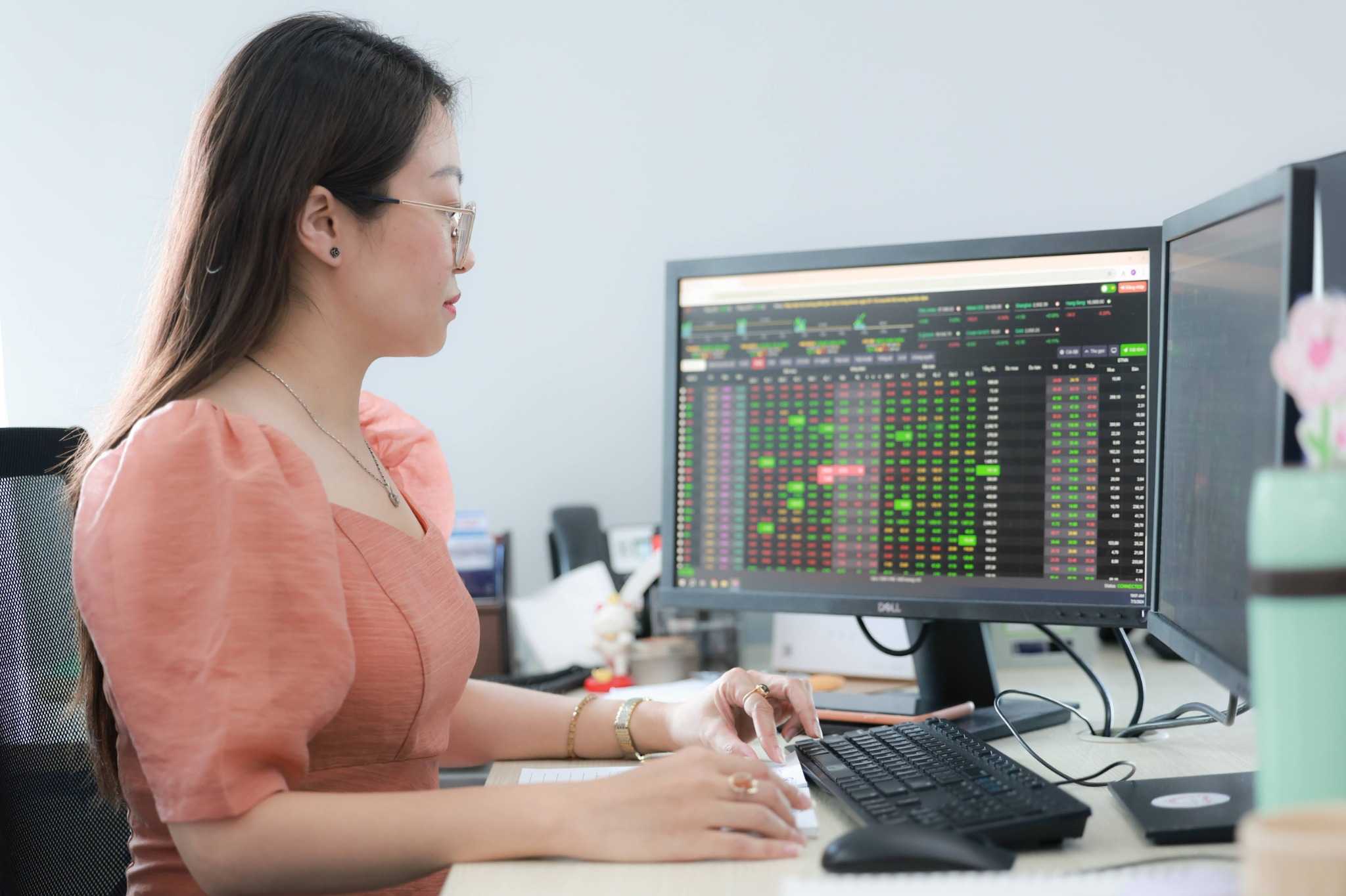 La plupart des criteres de reclassement du marche boursier vietnamien sont atteints. Photo : Hai Nguyen