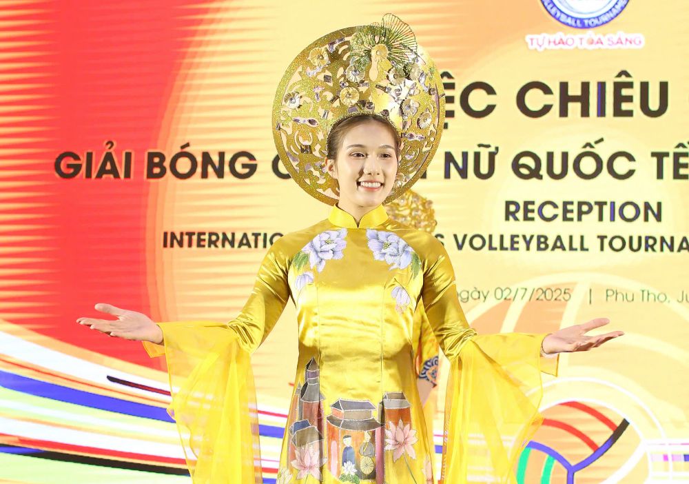 U21 베트남의 Lan Vy가 VTV 컵 2025 미인 대회 후보로 추천되었습니다. 사진: Quyet Thang