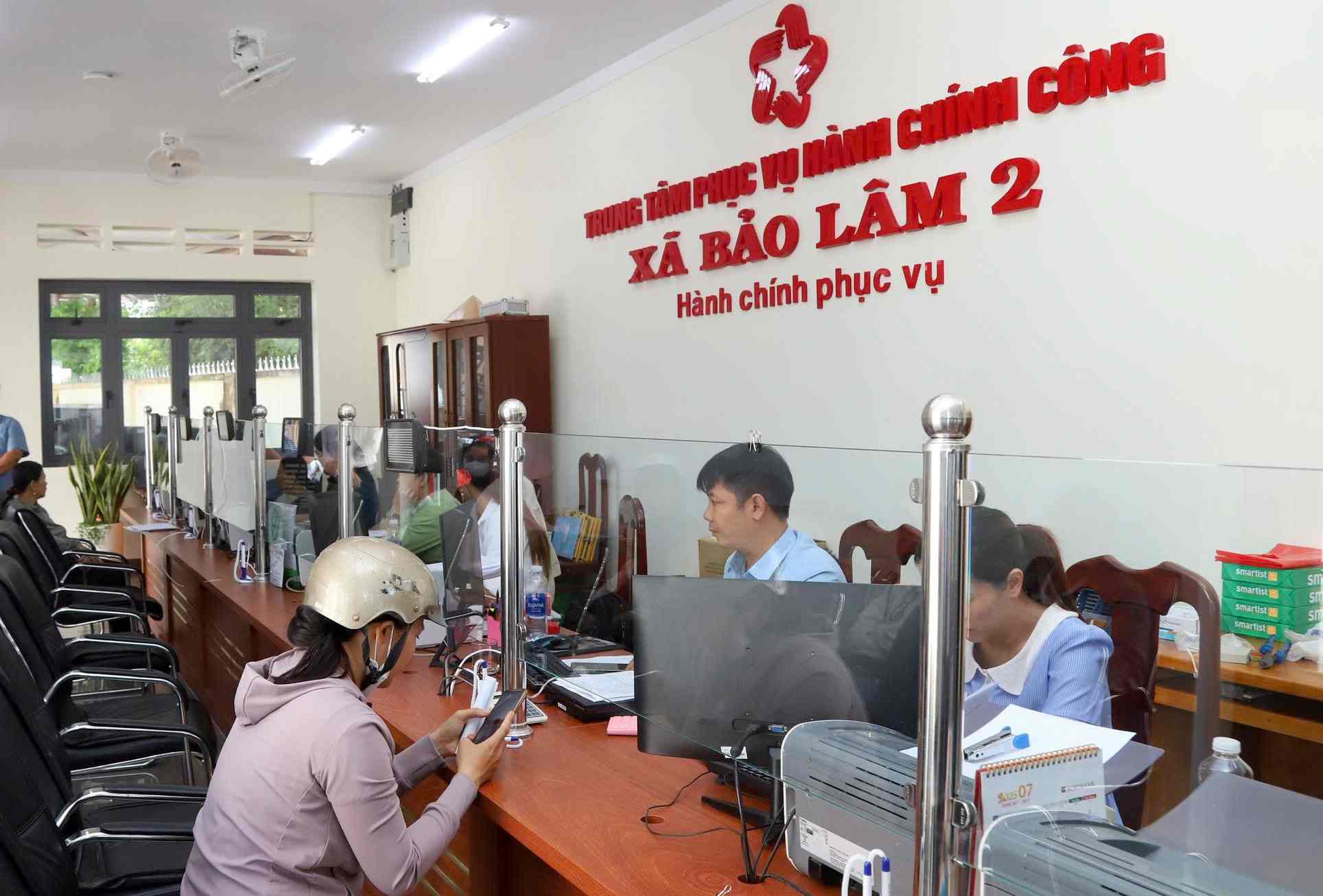 ラムドン省のコミューンレベルの行政サービスセンター。写真:Lam Hong