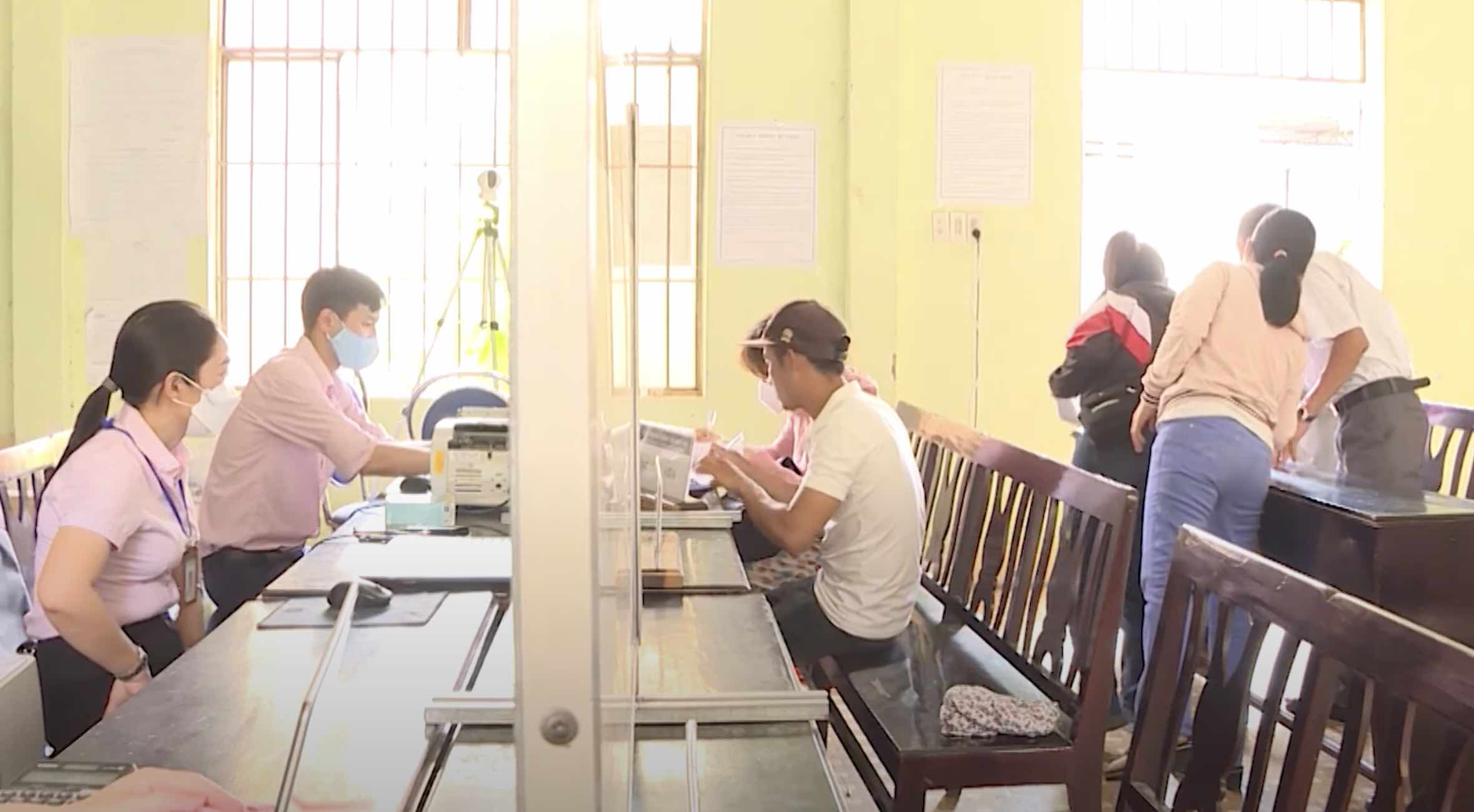 Khanh Hoa州は、共同体の取引ポイントが以前と同じように維持し続けるように指示し、人々に最大限の好ましい条件を作成します。写真：Huu Long