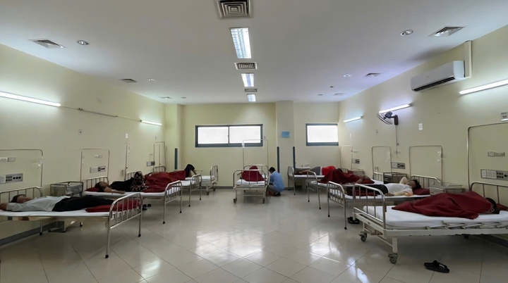 Patients were hospitalized with symptoms of abdominal pain and nausea. Photo: A.H