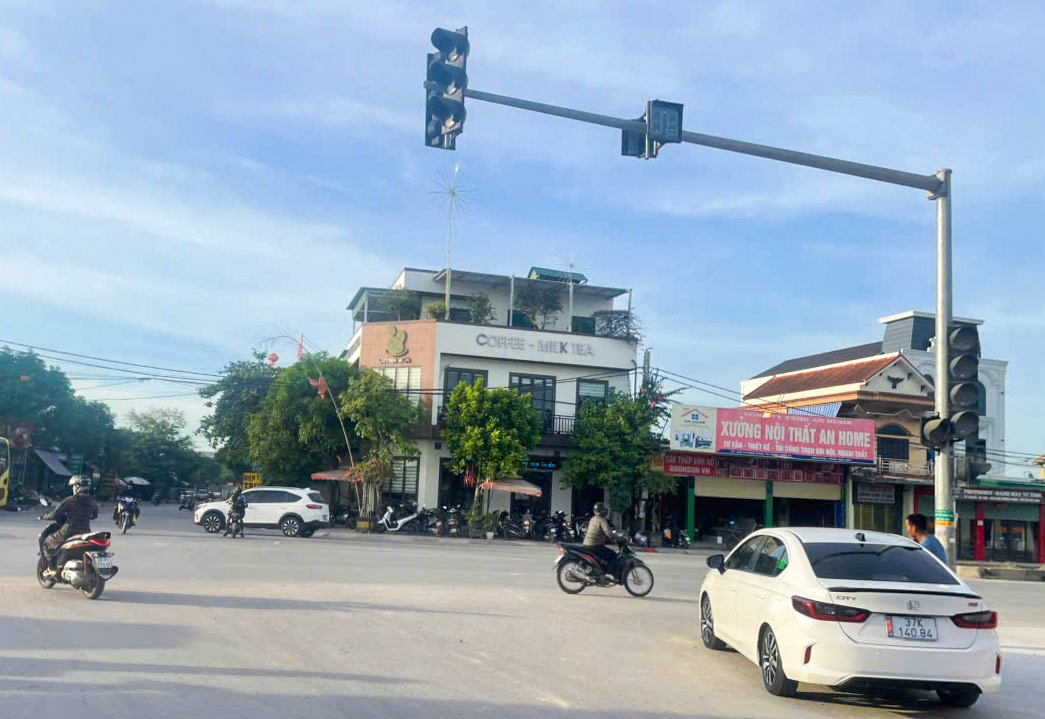 He thong den tin hieu o nga tu Xa Van Tu khong hoat dong nhieu nam nay. Anh: Pham Chung