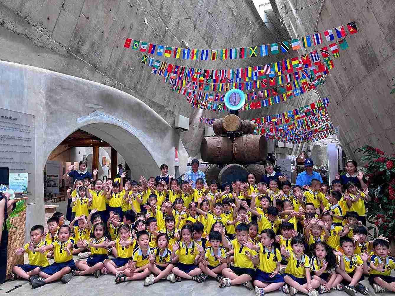 Students in Thanh Pho Ca Phe urban area are about to enjoy advanced educational quality. Photo: Long Du