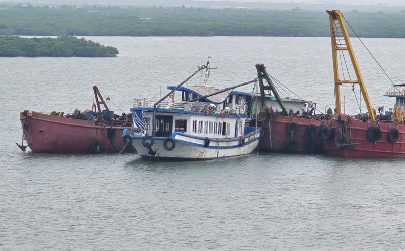 Tìm thấy thêm một thi thể nạn nhân vụ lật tàu du lịch trên vịnh Hạ Long