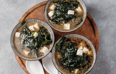 3 low-calorie soups that are suitable to eat regularly for weight loss dinner. Photo: Thuy Duong