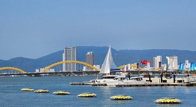 TP Da Nang ben song Han. Anh: An Thuong