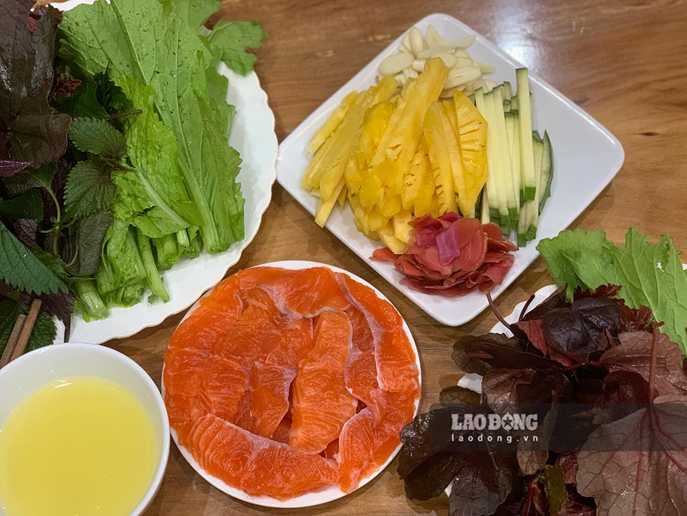 Goi ca hoi la dac san la mieng o Tay Bac. Anh: Y Yen
