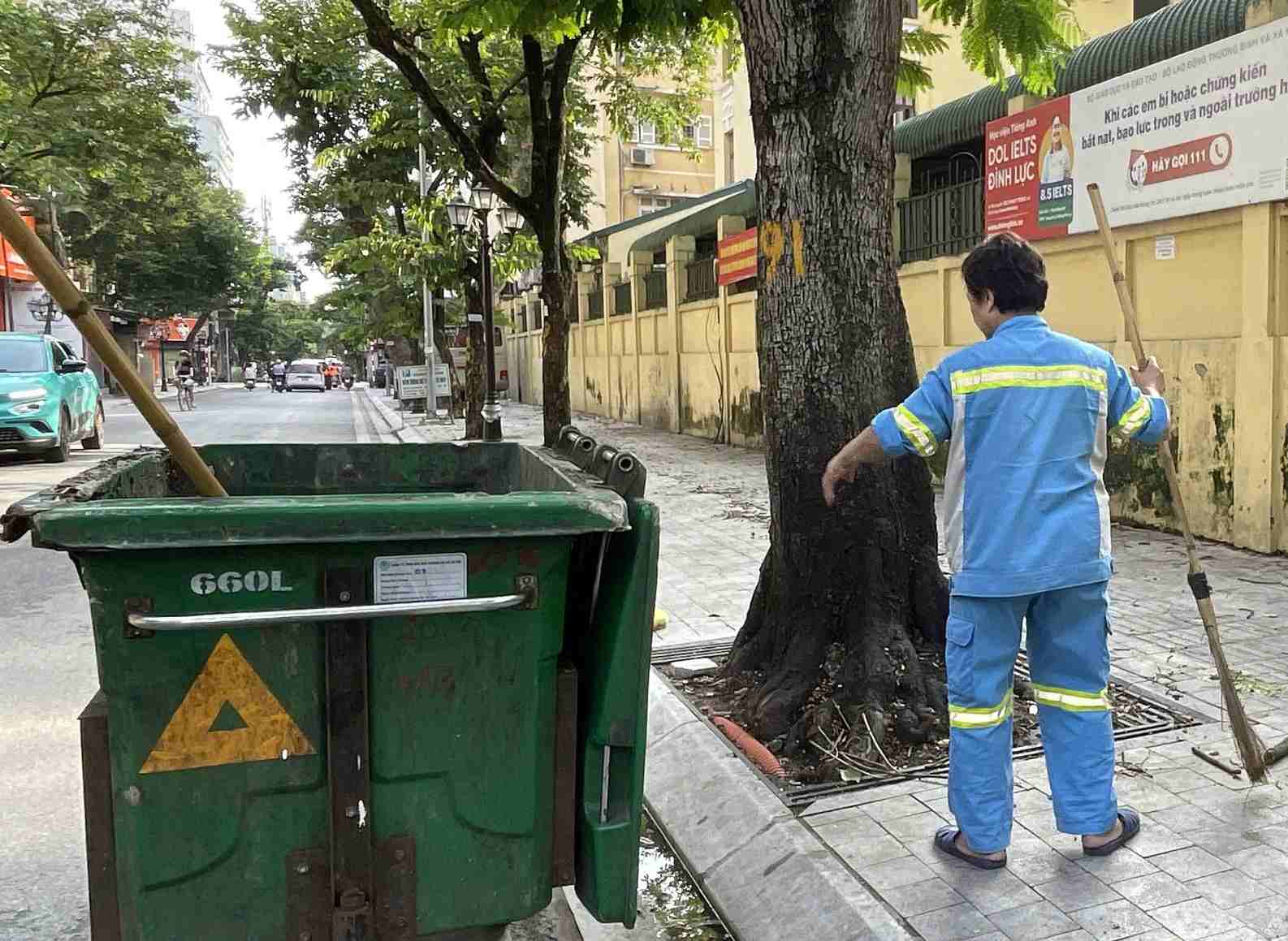 Cong ty TNHH MTV Moi truong Do thi Ha Noi (Urenco) cung co kich ban ung pho voi bao so 3. Anh: Urenco