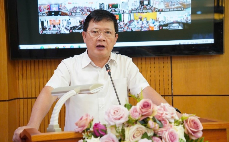 Deputy Minister of Justice Mai Luong Khoi requested that more attention should be paid to the work of organizing the execution of judgments. Photo: Department of Civil Judgment Enforcement Management