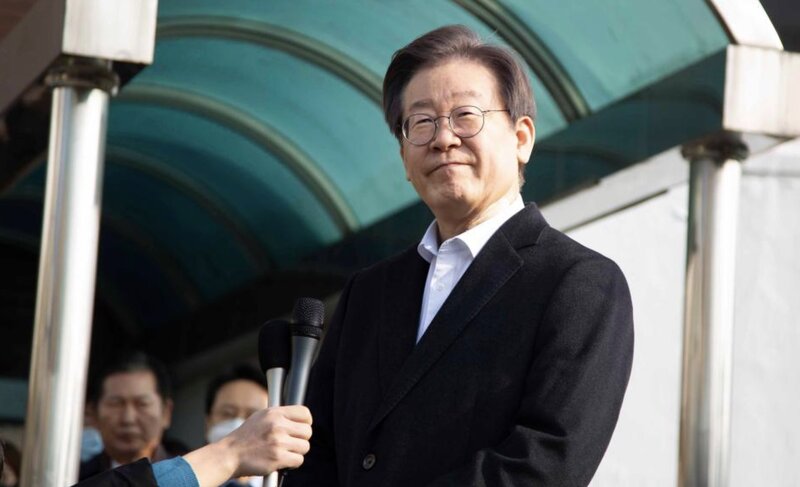 이재명 한국 대통령은 긴장된 북한과의 관계 개선을 위해 노력할 것을 약속했습니다. 사진: 신화통신