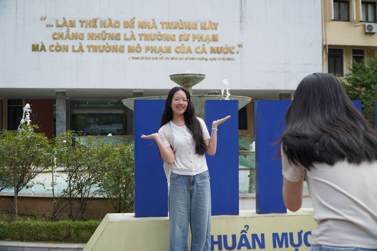 Thi sinh tham du ky thi danh gia nang luc SPT, tranh suat vao Truong Dai hoc Su pham Ha Noi nam 2025. Anh: Anh Duc