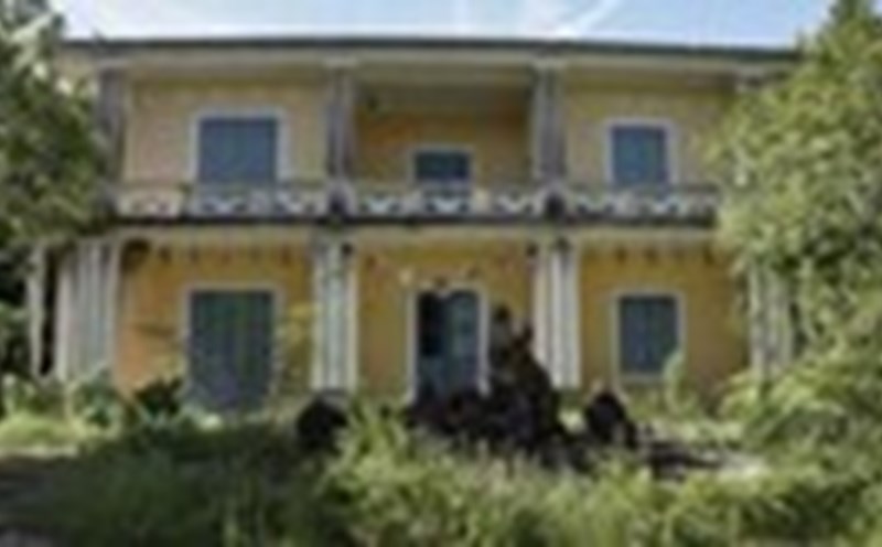 Calling for investment in renovating and promoting the value of the villa of King Bao Dai's mother.