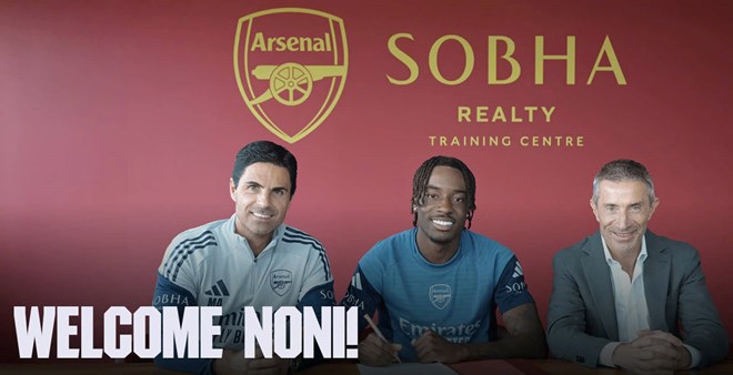 Madueke ra mat Arsenal voi rat nhieu su hoai nghi. Anh: Trang chu cau lac bo Arsenal
