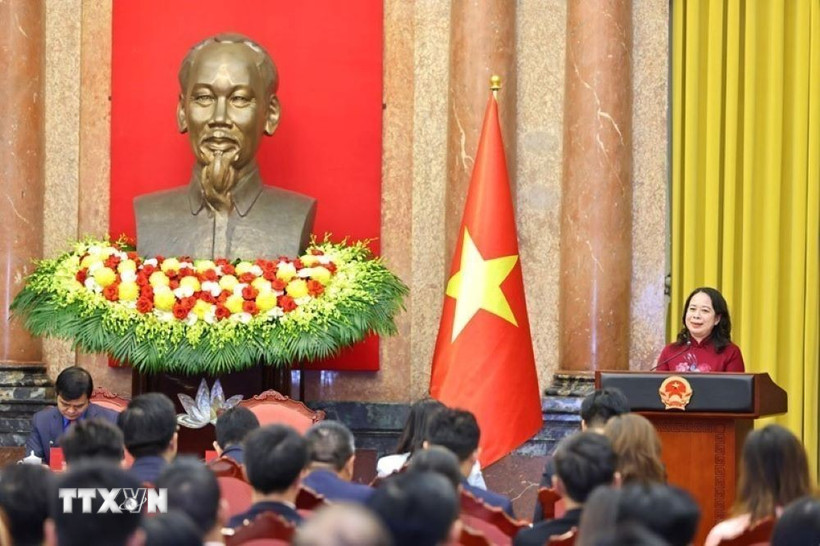 Pho Chu tich nuoc Vo Thi Anh Xuan gap mat dai bieu tham gia Dien dan Tri thuc tre Viet Nam toan cau lan thu VI. Anh: TTXVN