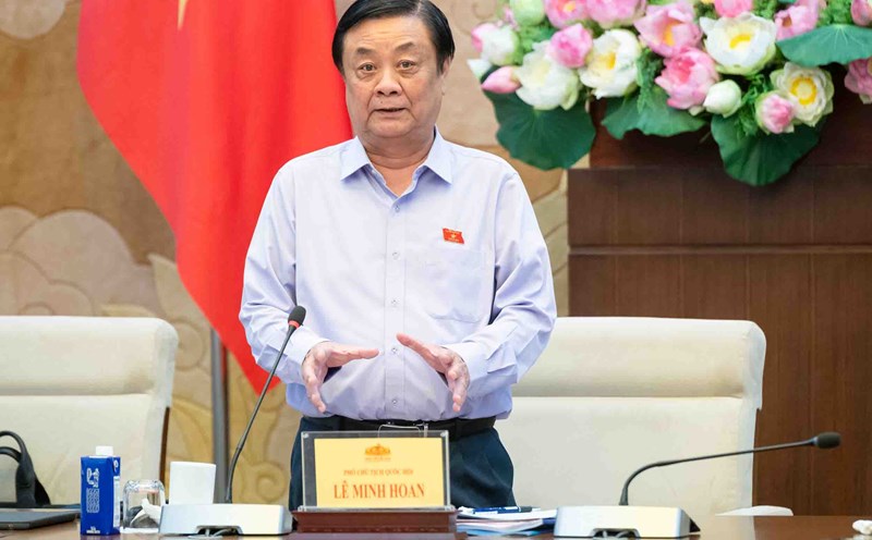 Vice Chairman of the National Assembly Le Minh Hoan proposed to study and apply the principle that polluting people must pay substantially in the construction sector. Photo: Pham Thang.