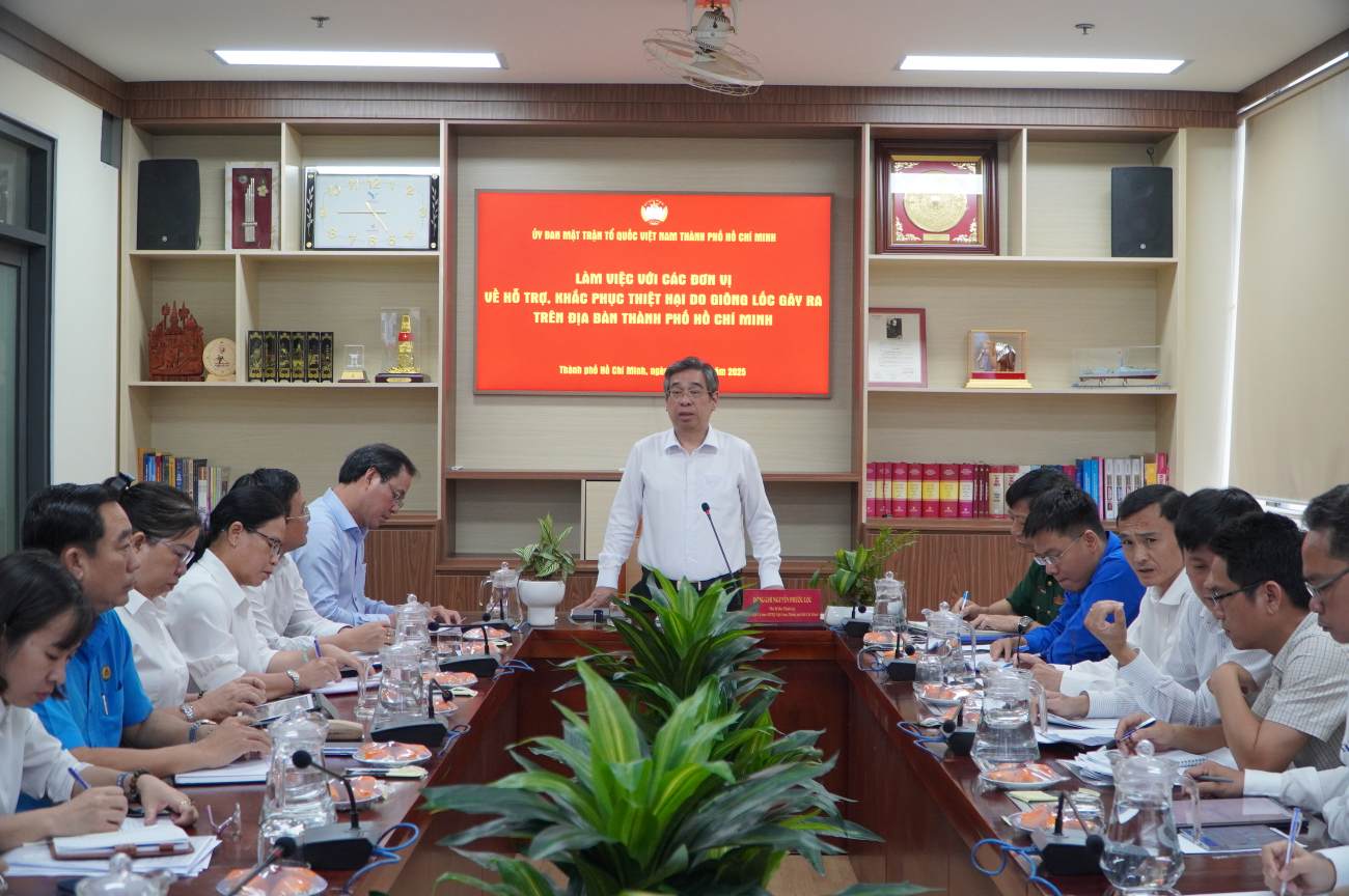 Buoi lam viec vao chieu 21.7. Anh: Thanh Chan