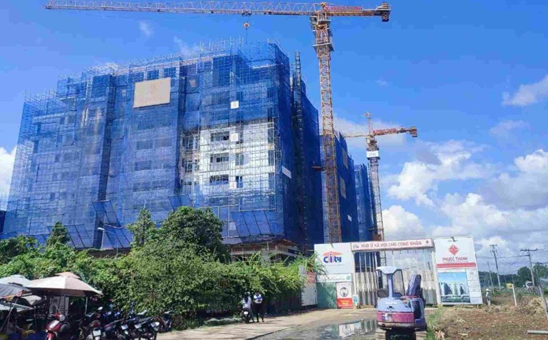 The supply of affordable housing for workers is almost "extinct". Photo: Bao Chuong