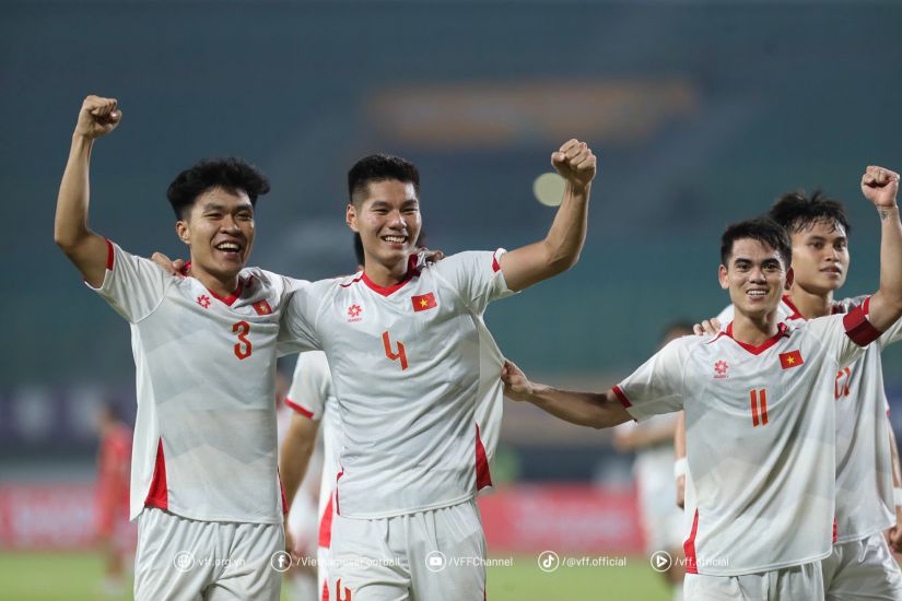 U23 베트남은 2025년 U23 동남아시아 선수권 대회 준결승 진출 티켓을 목표로 하고 있습니다. 사진: VFF