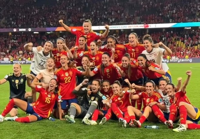 스페인 여자 대표팀은 2025년 유로 여자 챔피언십 우승 후보입니다. 사진: 비디오 캡처