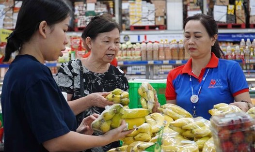 Điều Chỉnh Giảm Trừ Gia Cảnh Thuế TNCN: Bộ Tài Chính Giải Thích Vì Sao Không Áp Dụng Theo Vùng?
