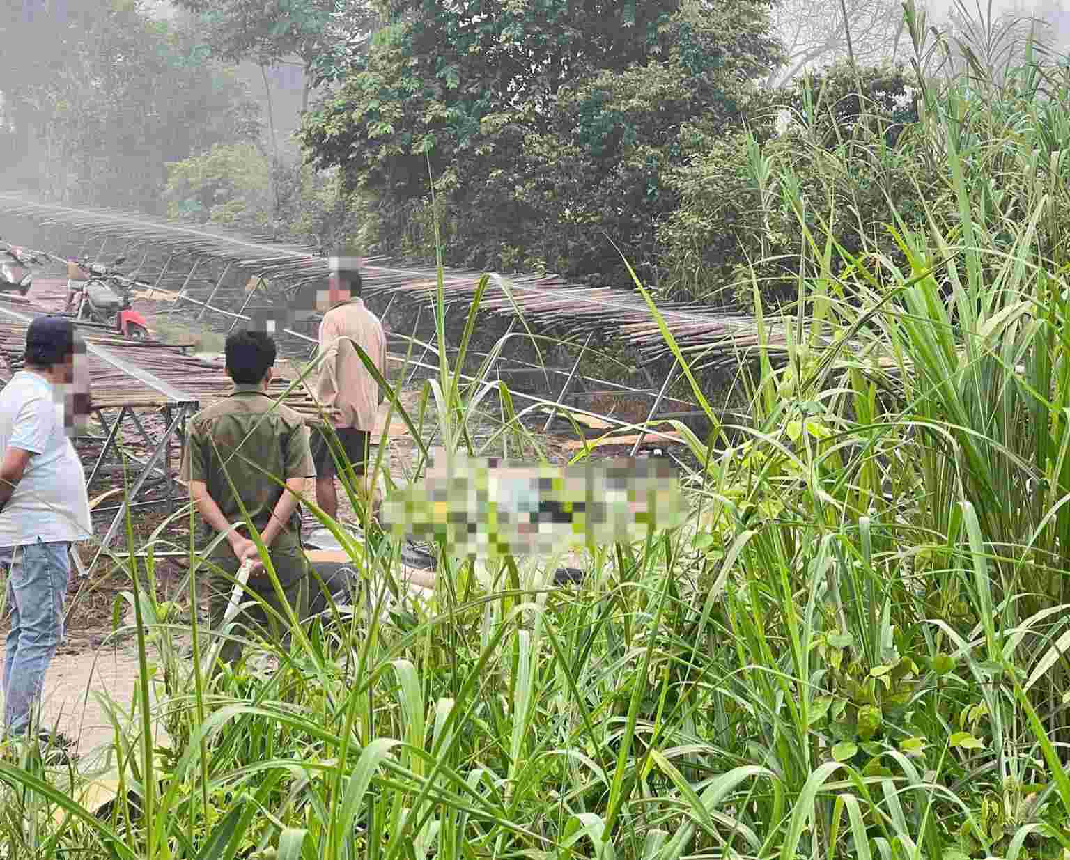 The scene of the man's death. Photo provided by readers