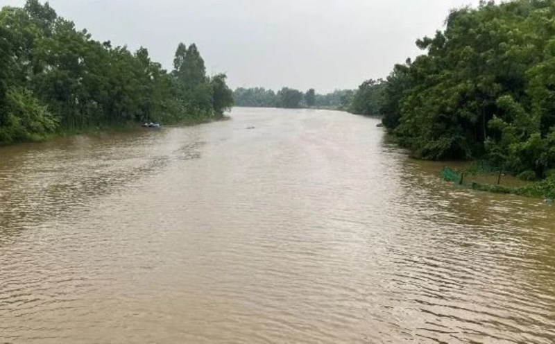 Floods on Yen River (Thanh Hoa) are warning I. Photo: T.L