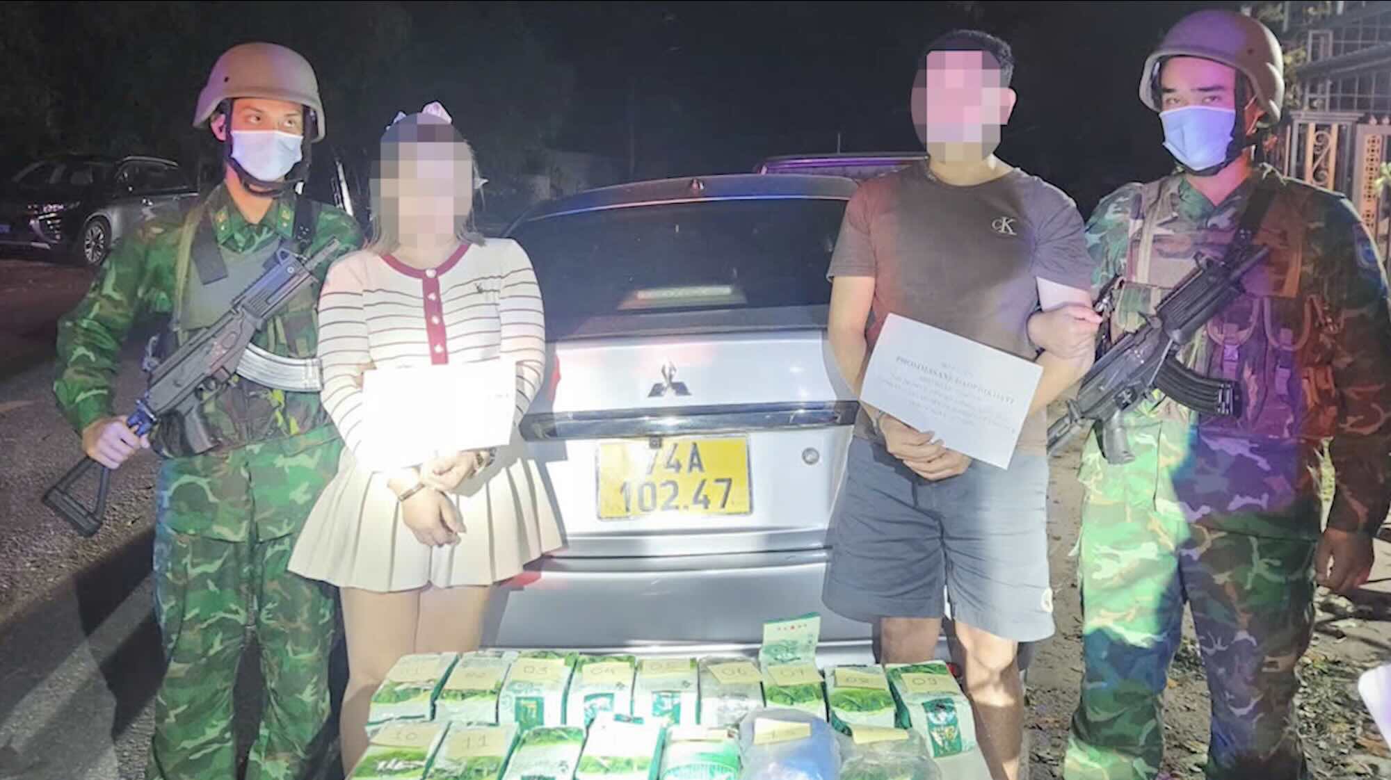 Caught red-handed a case of transporting 17kg of crystal meth on National Highway 9.