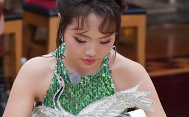 Phuong My Chi at Sing! Asia. Photo: Producer Sing! Asia