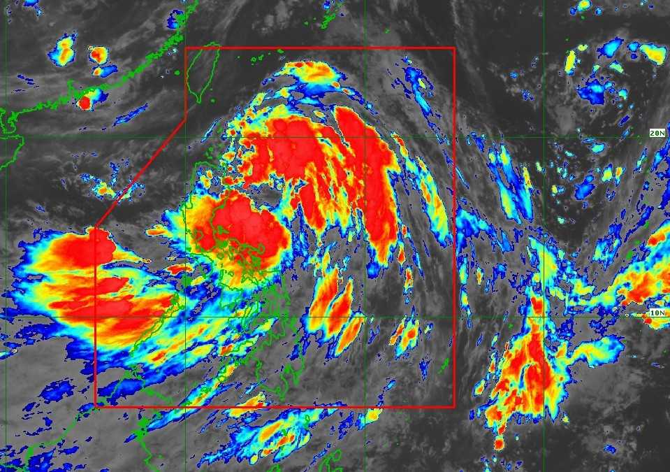 Ap thap nhiet doi Dante du kien manh len thanh bao vao chieu 23.7. Anh: PAGASA