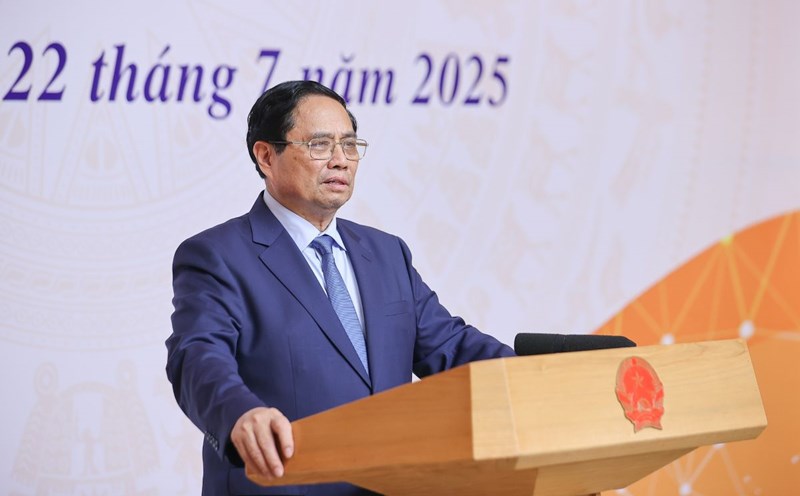 Politburo member and Prime Minister Pham Minh Chinh requested to promote economic diplomacy. Photo: VGP
