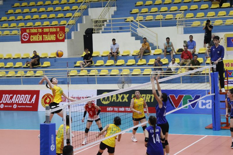 The four semi-final matches of the 2025 National U23 Volleyball Tournament will take place today (July 23). Photo: BCTT