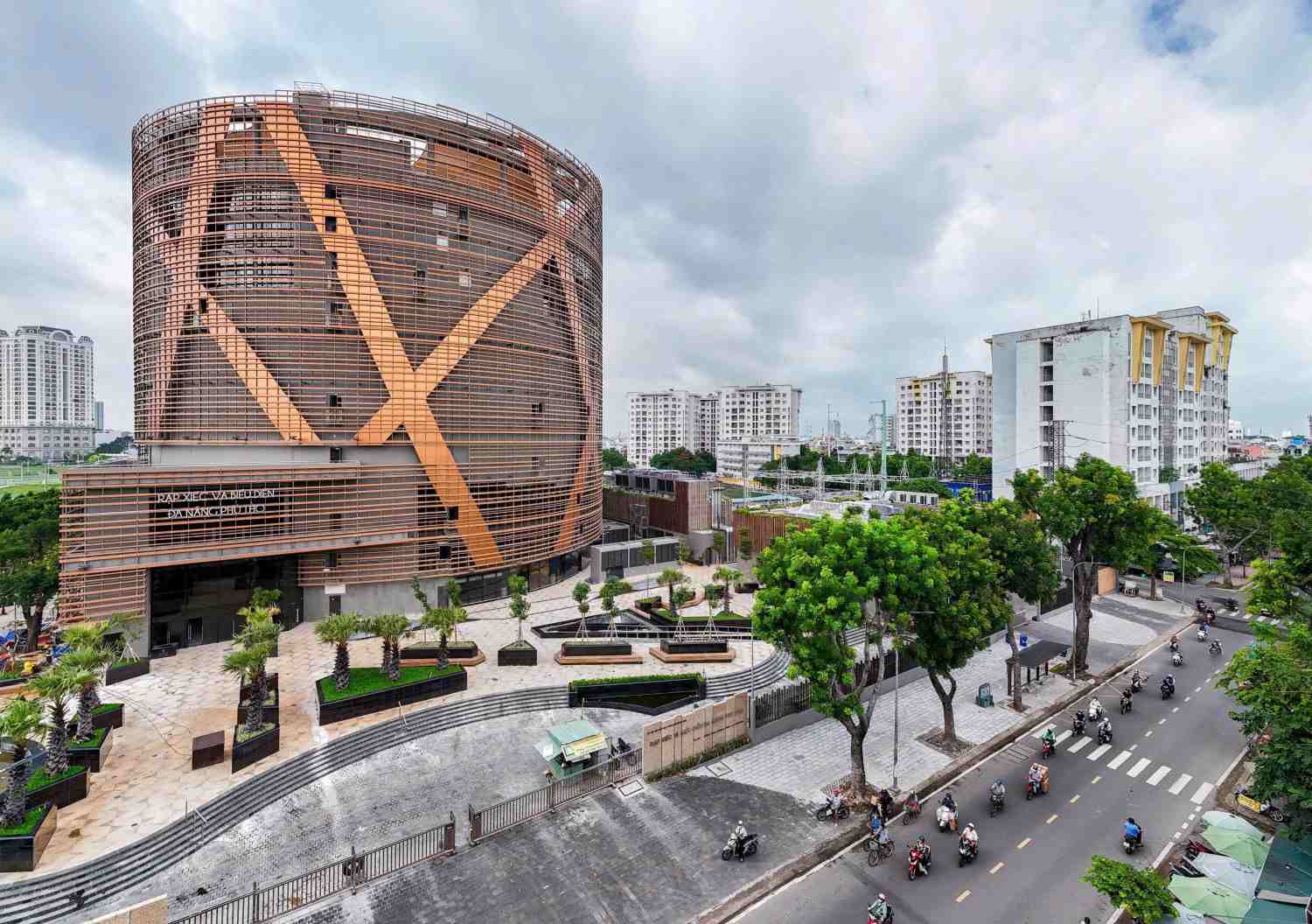 푸토 서커스 및 다용도 공연장 프로젝트(호치민시)의 모습. 사진: Minh Quan