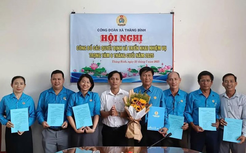 The Trade Union of Thang Binh Commune, Da Nang City launched and deployed tasks for the last 6 months of 2025. Photo: Tra Van