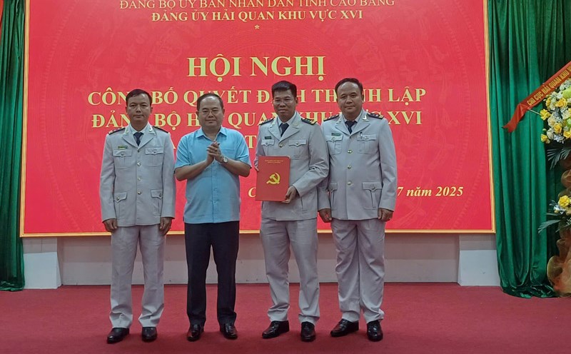 The 16th Regional Customs Party Committee has just been completed. Photo: Minh Tuan