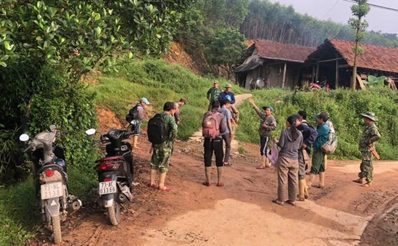 The authorities organized a search for the missing man before. Photo: Van Son