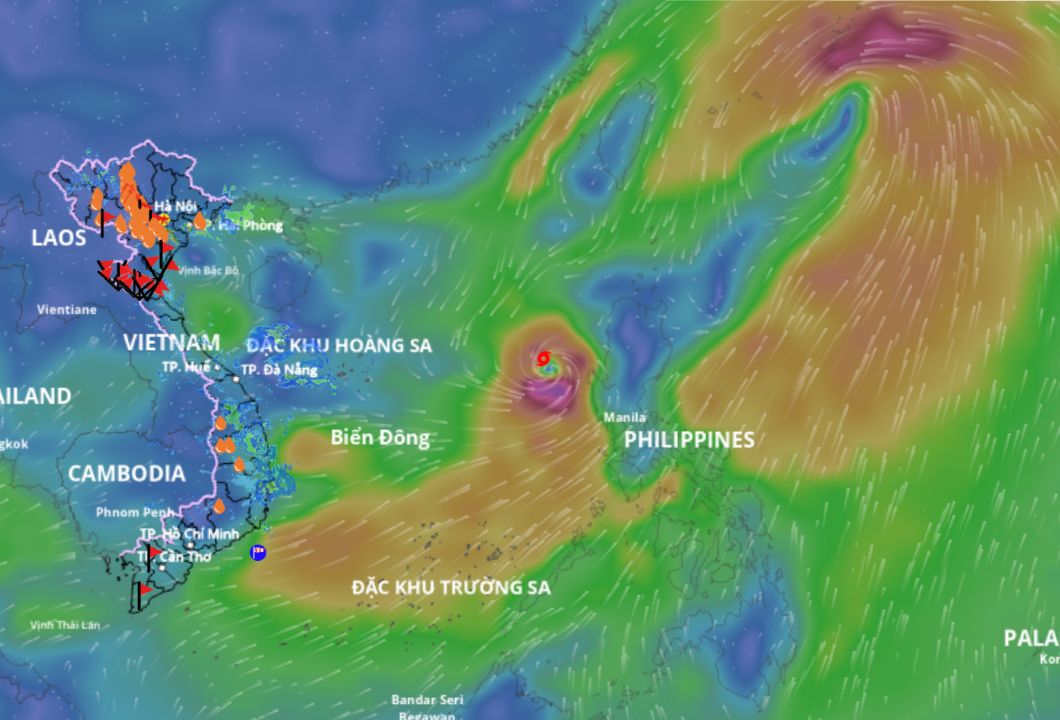7月24日午前8時の台風4号Comayの位置情報を更新。写真提供:ベトナム自然災害監視システム