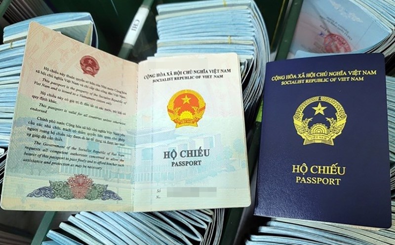 Mau ho chieu Viet Nam moi bat dau cap tu nam 2023 den nay. Anh: Quang Viet