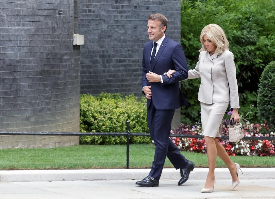 2025년 7월 9일 영국 방문 중인 에마뉘엘 마크롱 프랑스 대통령과 영부인 브리지트 마크롱 여사. 사진: 신화통신