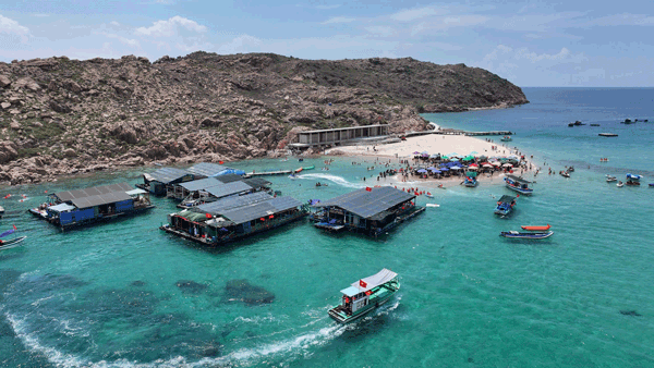 Un destino turistico costero en Gia Lai. Foto: Thanh Tuan