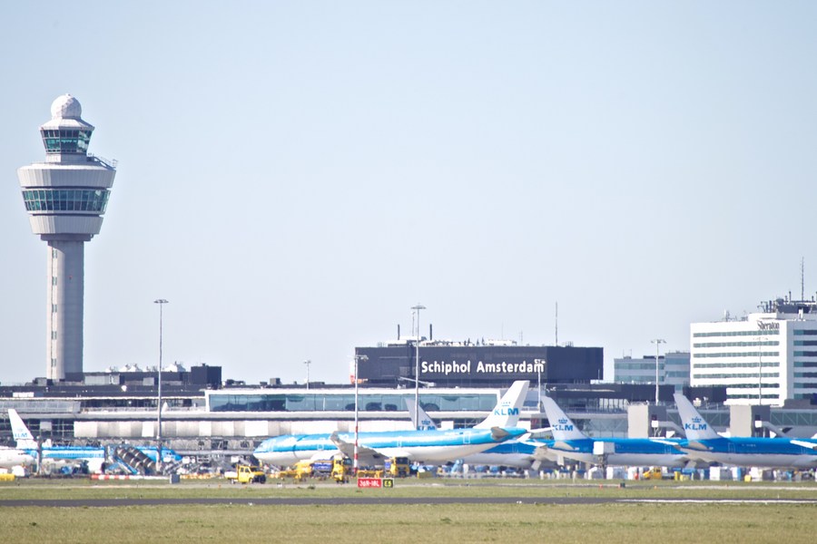암스테르담(네덜란드) 수도 스키폴 공항. 사진: 신화통신