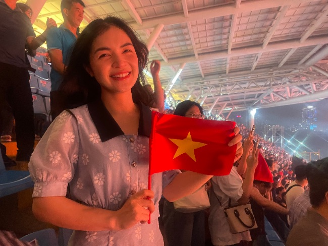 Chi gai Hoa Minzy. Anh: Bao Lao Dong