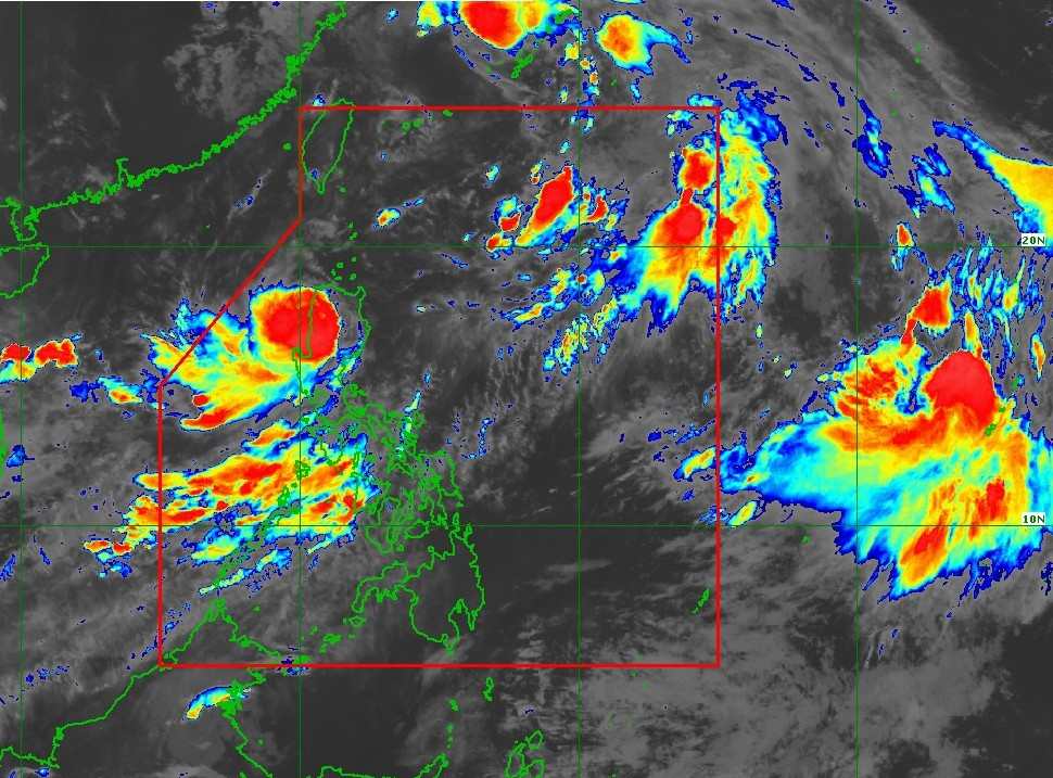 제4호 태풍과 두 개의 태풍이 2025년 7월 25일 북서 태평양 해역에서 동시에 활동합니다. 사진: PAGASA