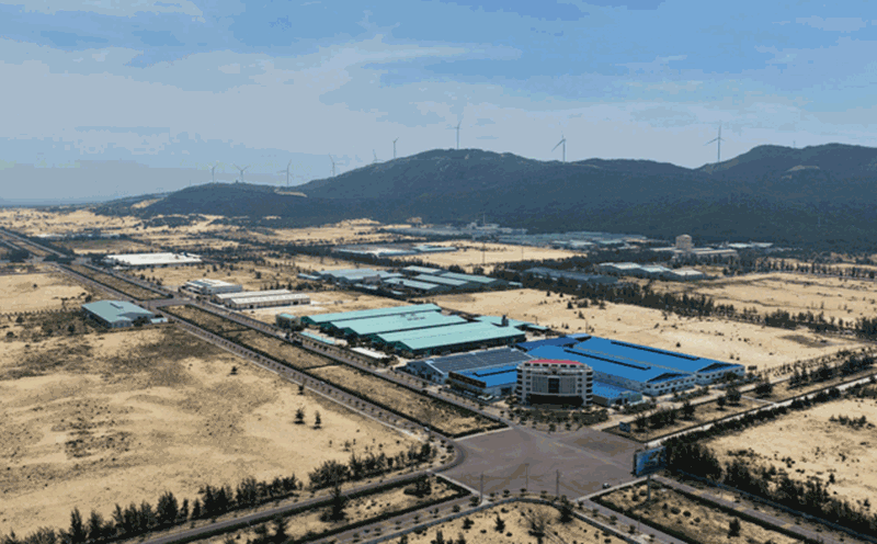 Compensation and site clearance at projects and industrial parks to attract investment soon. Photo: Thanh Tuan